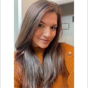 Meet your Posher, Jena